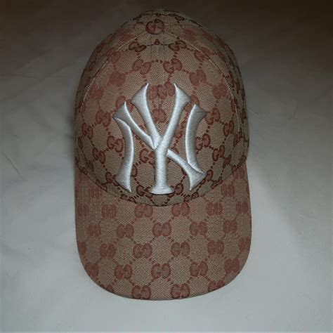 gucci yankees replica|gucci ny yankees logo cap.